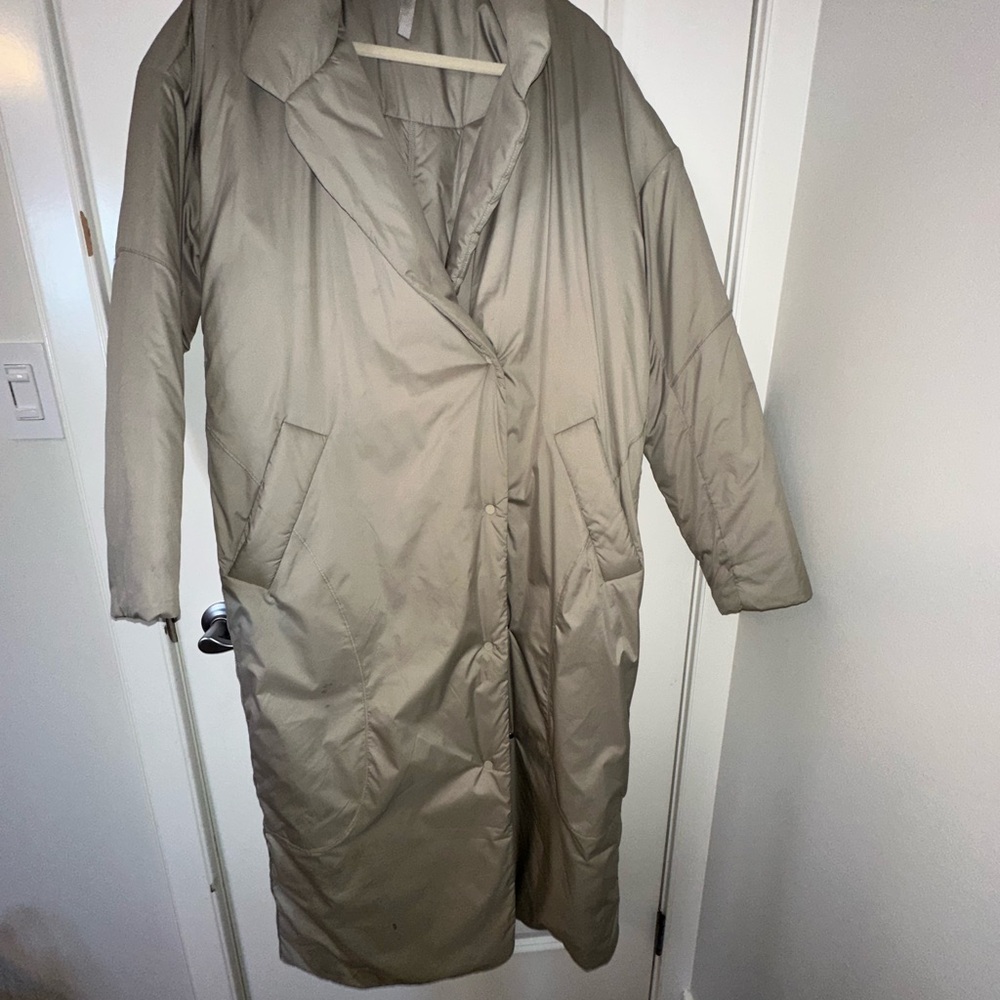 Lululemon Athletica Beige Puffer Jacket
